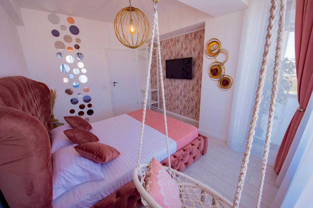 Appartamento Summerland Luxury Velvet Front Sea View Mamaia Esterno foto
